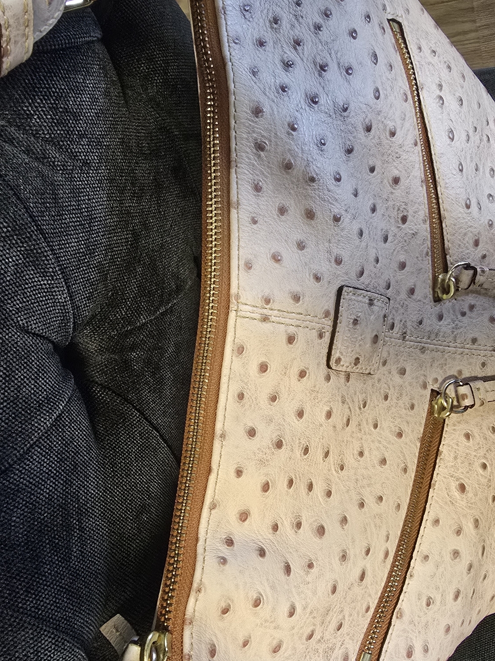 Dooney & Bourke Pink Ostrich Shoulder Bag - Picture 4 of 15